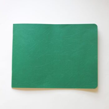 cuaderno de dibujo hojas de seda verde